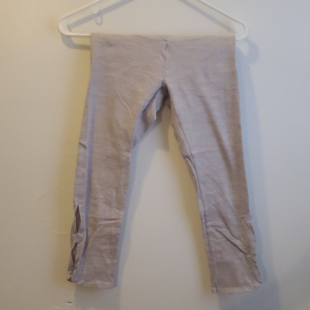 Aerie Chill Play Move Crop Leggings
